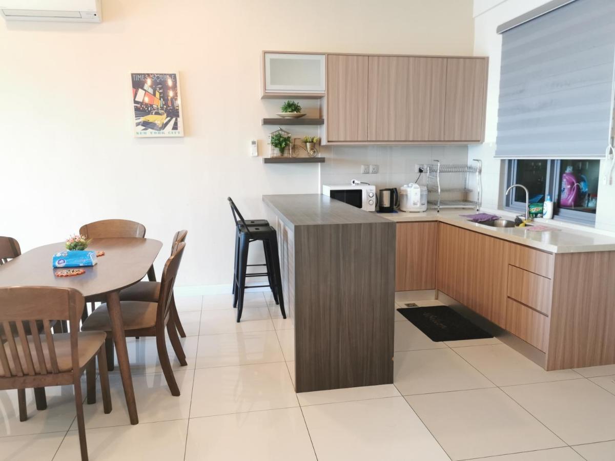 The Loft Residence At Imago Kk Times Square 코타키나발루 외부 사진
