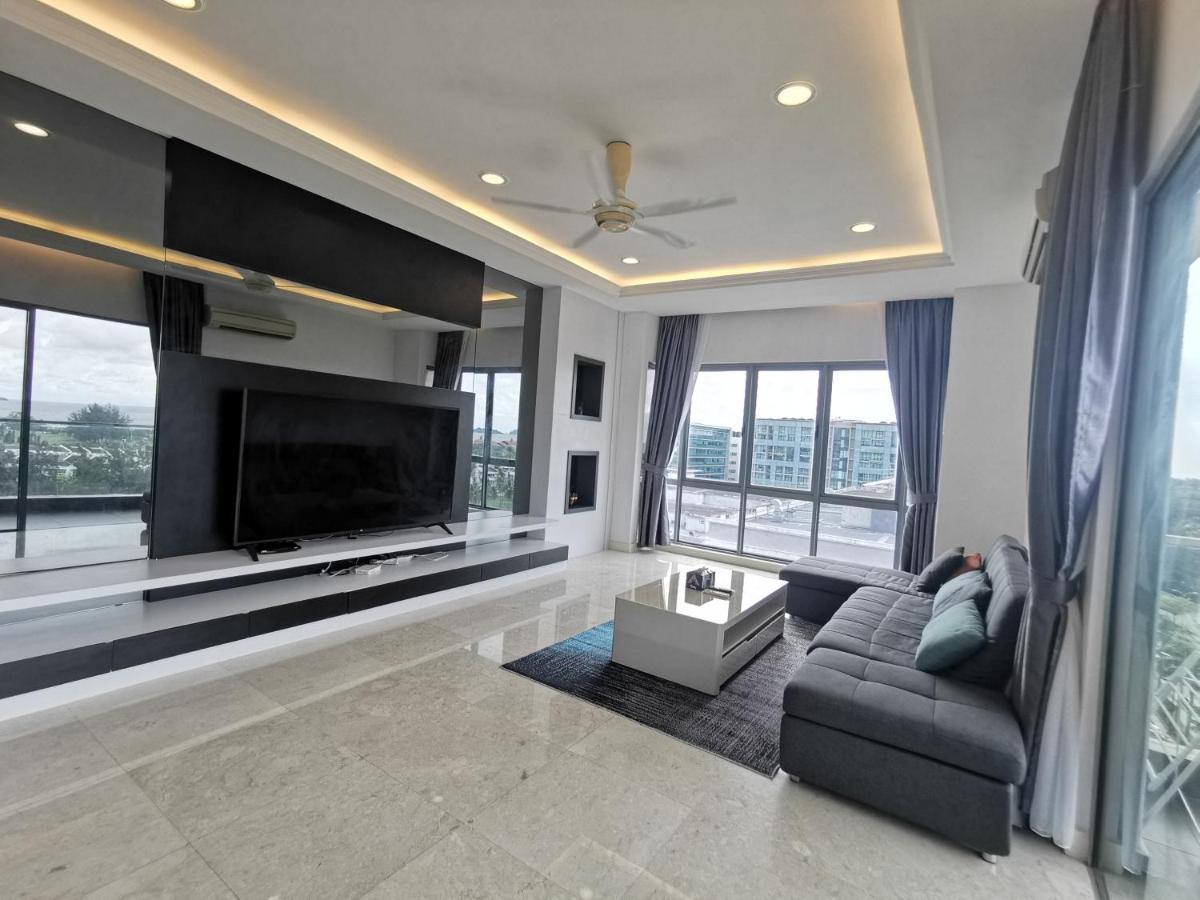 The Loft Residence At Imago Kk Times Square 코타키나발루 외부 사진