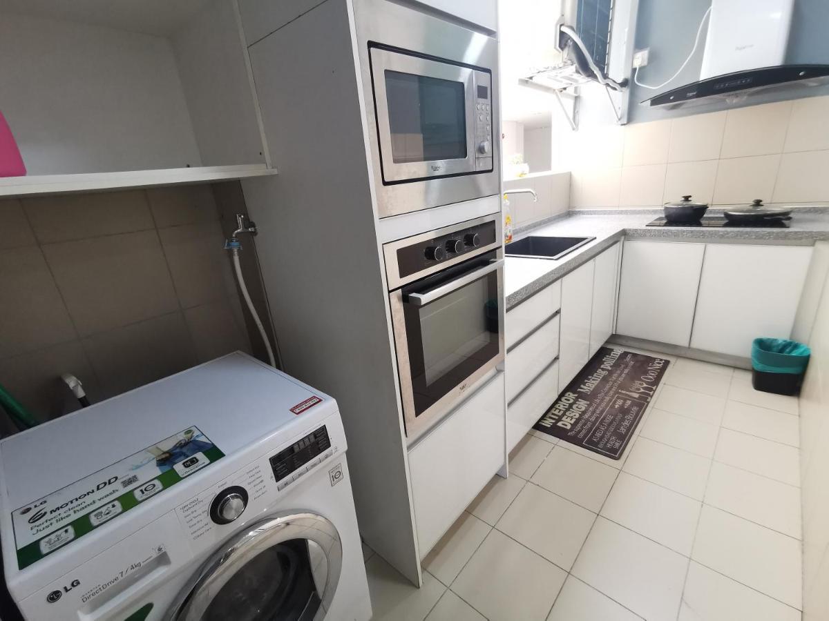 The Loft Residence At Imago Kk Times Square 코타키나발루 외부 사진